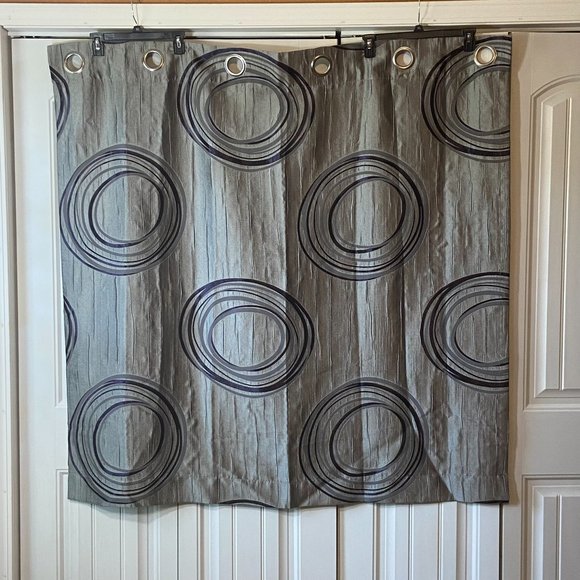 Studio JC Penny's Curtains Custom Size 50" x 50" - Picture 2 of 3